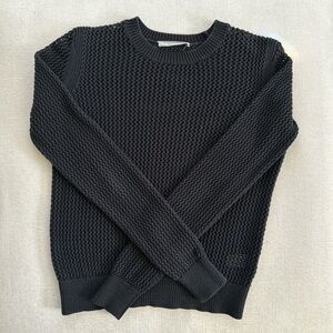 EVERLANE CROCHETED CREW NECK